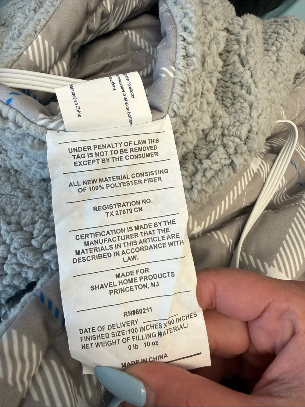 $250 Shavel new Gray Plaid heated Comforter - Blue & White Accent